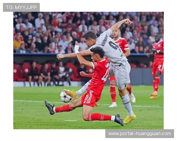 拜仁欧冠小组全胜领跑，孔帕尼赞球队应变能力